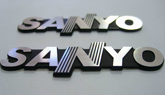 標(biāo)識(shí)標(biāo)牌