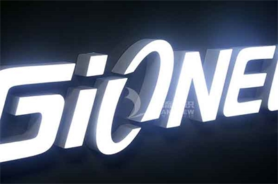 樹(shù)脂發(fā)光字、亞克力吸塑字與LED發(fā)光字的特點(diǎn)